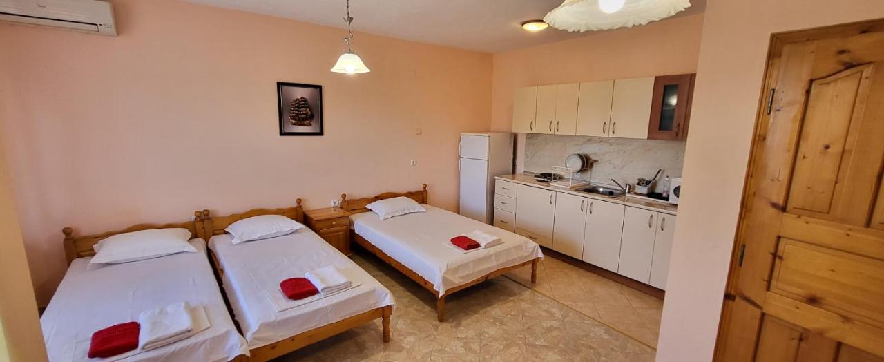 Amfora Guest House Byala  Extérieur photo