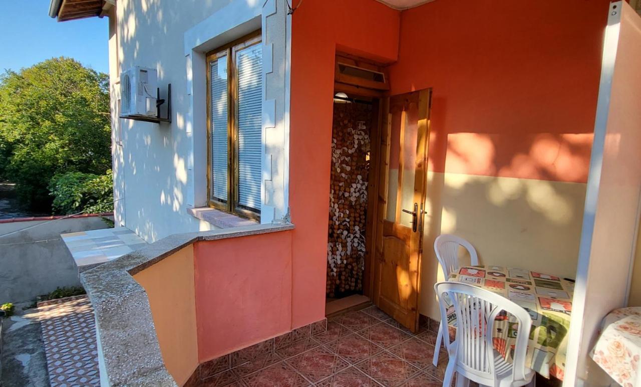 Amfora Guest House Byala  Extérieur photo