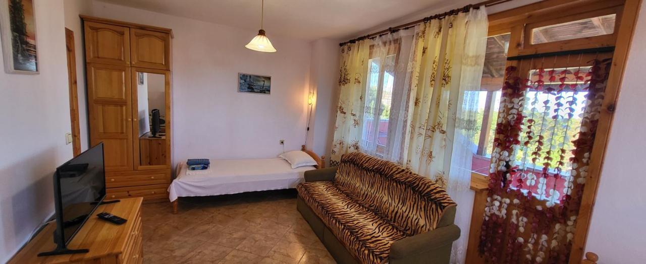 Amfora Guest House Byala  Extérieur photo